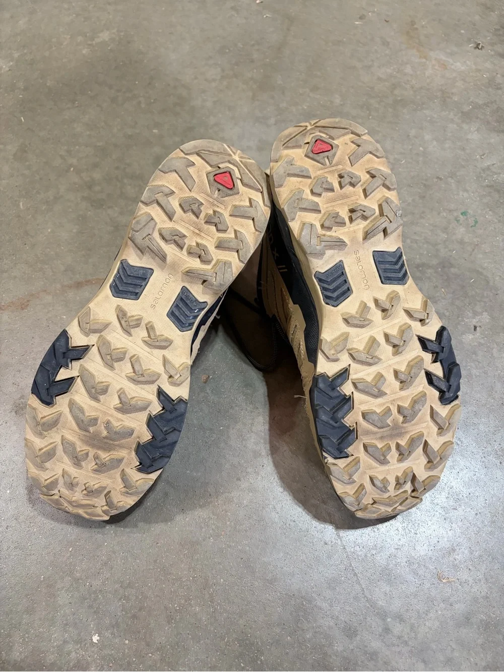 Salomon overall boots